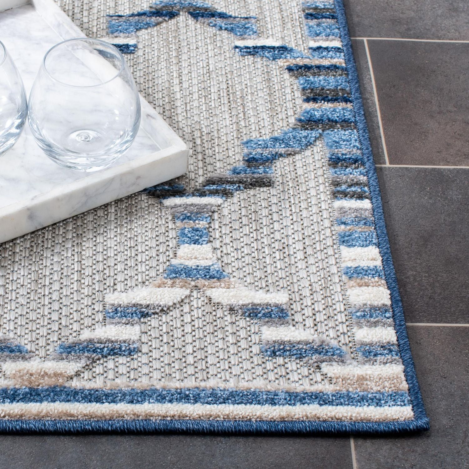 Safavieh Cabana Rorie Tapis Géométrique Extérieur