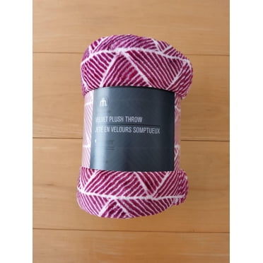 JETÉ EN PELUCHE