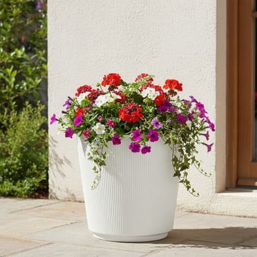 Jardinière en Résine Cannelée Mainstays 16 pouces, Blanc