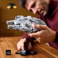 thumbnail image 2 of LEGO Star Wars Millennium Falcon 75375 Ensemble de construction (921 pièces), 2 of 6