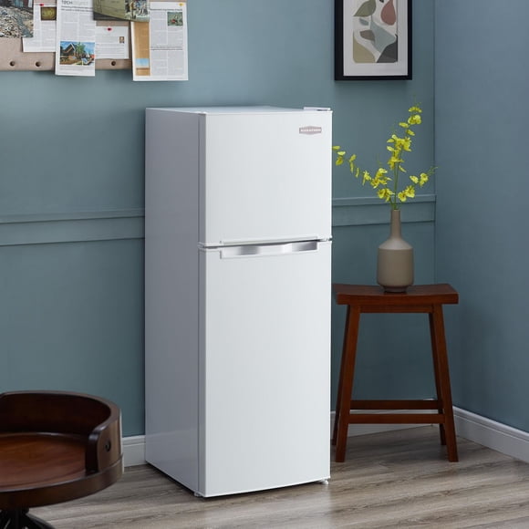 Marathon Deluxe 4.7 cu.ft Refrigerator