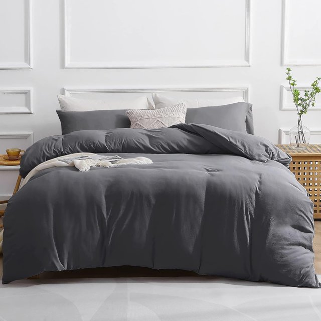 Duvet Cover Queen -Piece Prewashed Ultra Soft Queen Bedding Set - Features Zipper Closure and Corner Ties Includes Duvet Cover x Pillowcases No Comforter