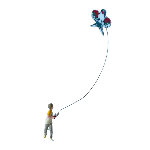 Milaget 1:64 Scale Miniature Kite Flying Figure Lightweight Multifunctional Handmade Boy