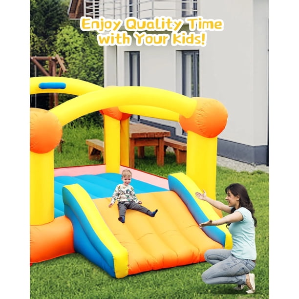 Château gonflable violet et rose videur sautant maison de rebond avec long toboggan pour la fête des enfants Château gonflable violet et rose videur sautant maison de rebond avec long toboggan pour la fête des enfants