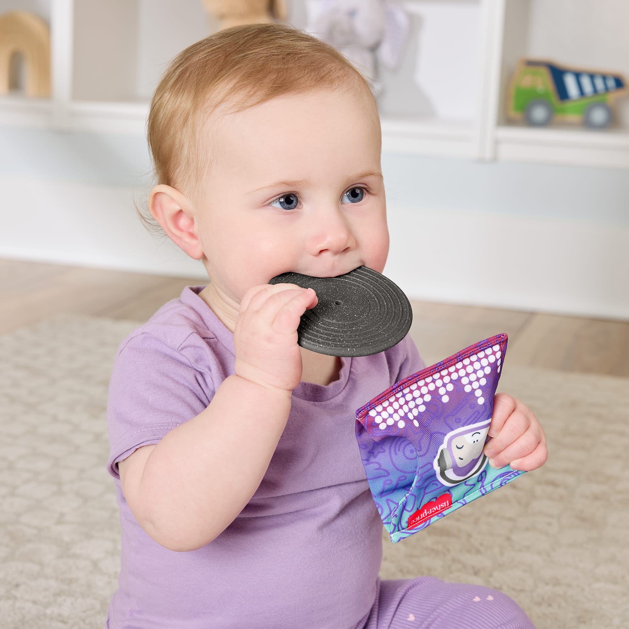 Coffret-cadeau DJ Moments Mini moi Fisher-Price, 6 jouets sensoriels pour nouveau-nés