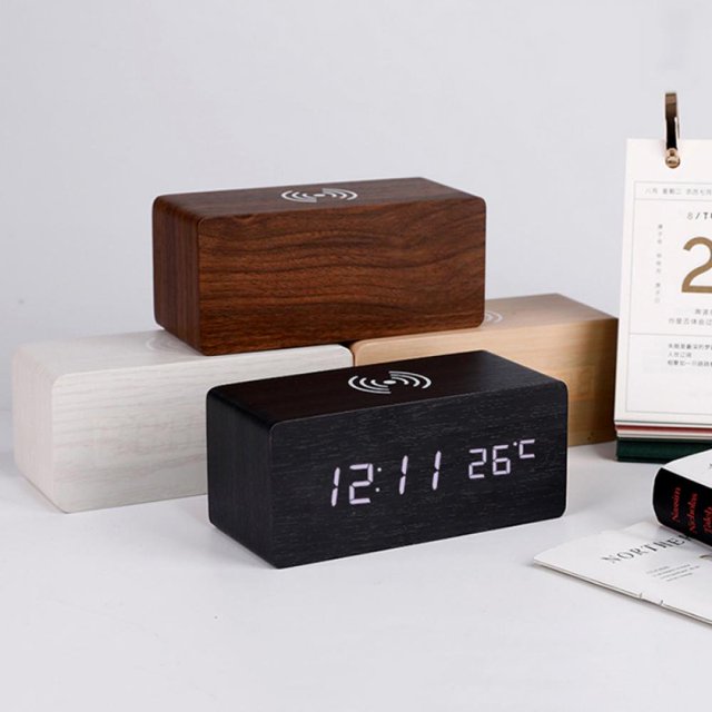 Digital Alarm Clock for Kids Digital Clock Large Display Alarm Clocks for Living Room Decor Wooden Wireless Charging Bedside Clocks for Bedroom Kids Alarm Clock Radios for Bedroom Table N