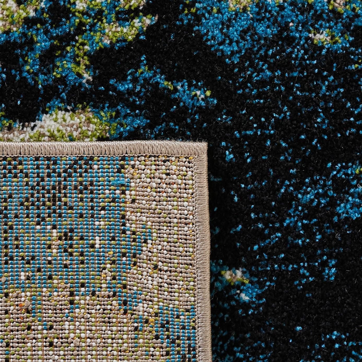 Safavieh Glacier Landen Abstract Area Rug