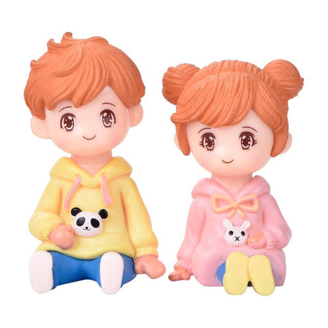 2Pcs Couple Figures Cartoon Realistic Plastic DIY Micro Landscape Decor Doll Figurines for Girlfriend