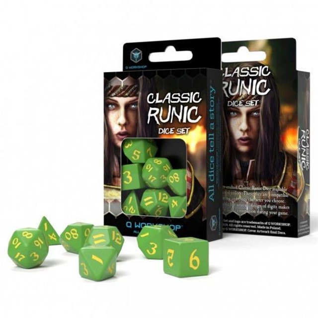 Q-workshop QWOSCLR2F Classic Runic Dice, Green & Yellow - Set of 7