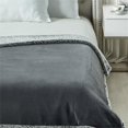 thumbnail image 4 of Cozy Tyme T173-20DGC-UE Couverture en Flanelle Réversible Sherpa 50 x 60 Po, Gris Foncé, 4 of 7