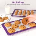 thumbnail image 4 of U-Taste Tapis de Cuisson en Silicone Résistant à la Chaleur pour Macarons, Feuille de Cuisson Réutilisable Antiadhésive avec Cercle de Mesure pour Four (Taille Demi-Feuilles, Lot de 2, Violet), 4 of 7