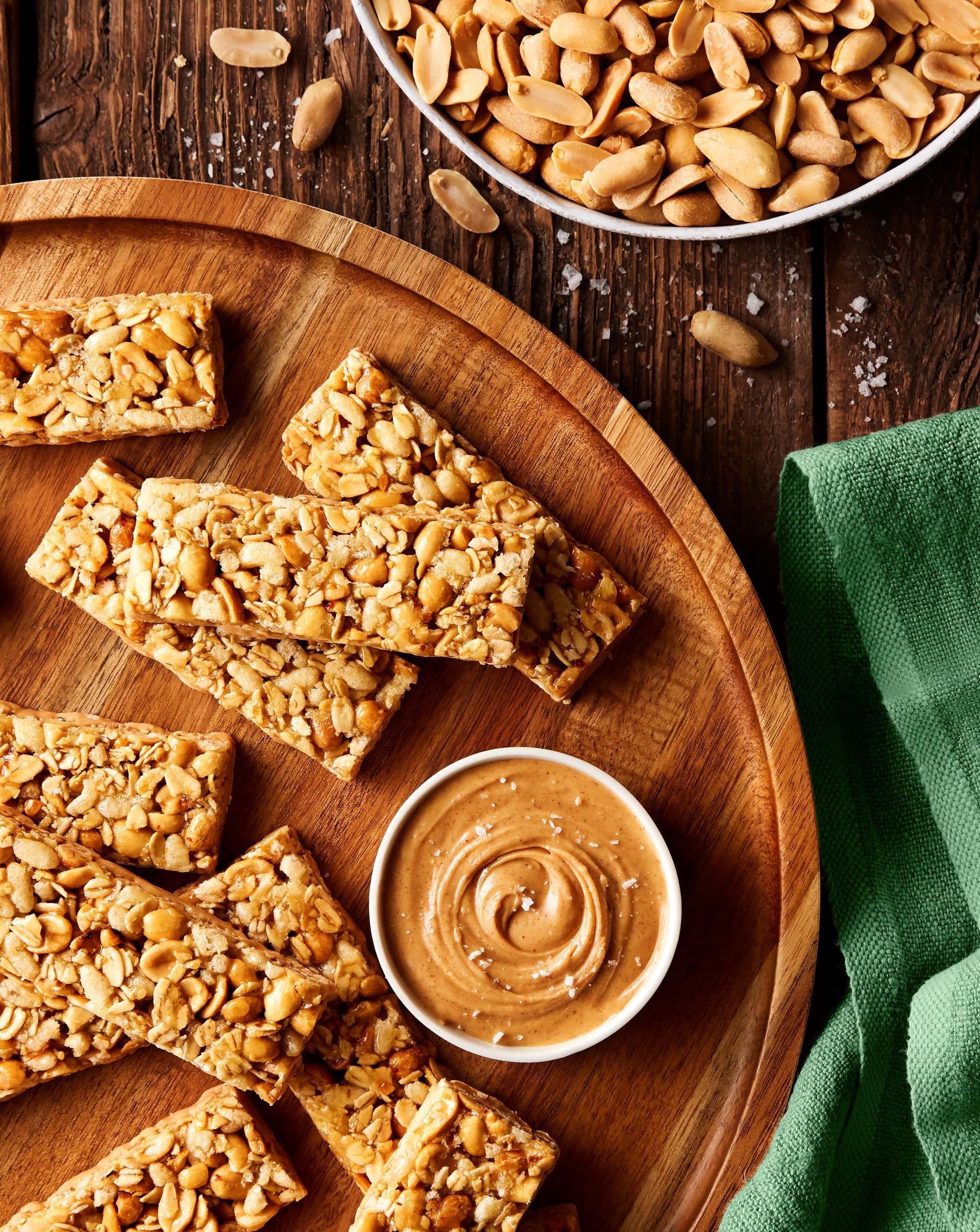 Nature Valley Barres Granola, Noix Sucrées et Salées, Arachides, 6 Barres