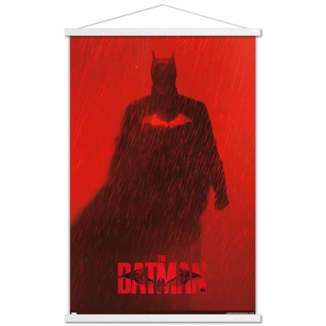 DC Comics Film The Batman - Affiche Murale Teaser Batman en une Feuille, 14,725 Pouces x 22,375 Pouces, Représentant une silhouette Noire de Batman Orientée vers l'Avant avec un Symbole de Chauve-Souris Lumineux sur Sa Poitrine sur un Fond Rouge Pluvieux, Imprimée sur Papier Lustré, Convient à la Décoration Murale de Chambre Ou de Bureau.