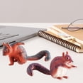 thumbnail image 4 of Squirrel Figurine Squirrel Figurine Style Vif Texture Claire Rongeur Simulé Modèle Solide Ornement Statue d'Animal Sauvage en PVC Ornement de Bureau Cadeau Modèle, 4 of 6