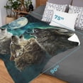 thumbnail image 3 of Dawhud Direct III Trois Wolf Lune 75 Pouces"x90 Pouces" Couverture en Molleton, 3 of 5