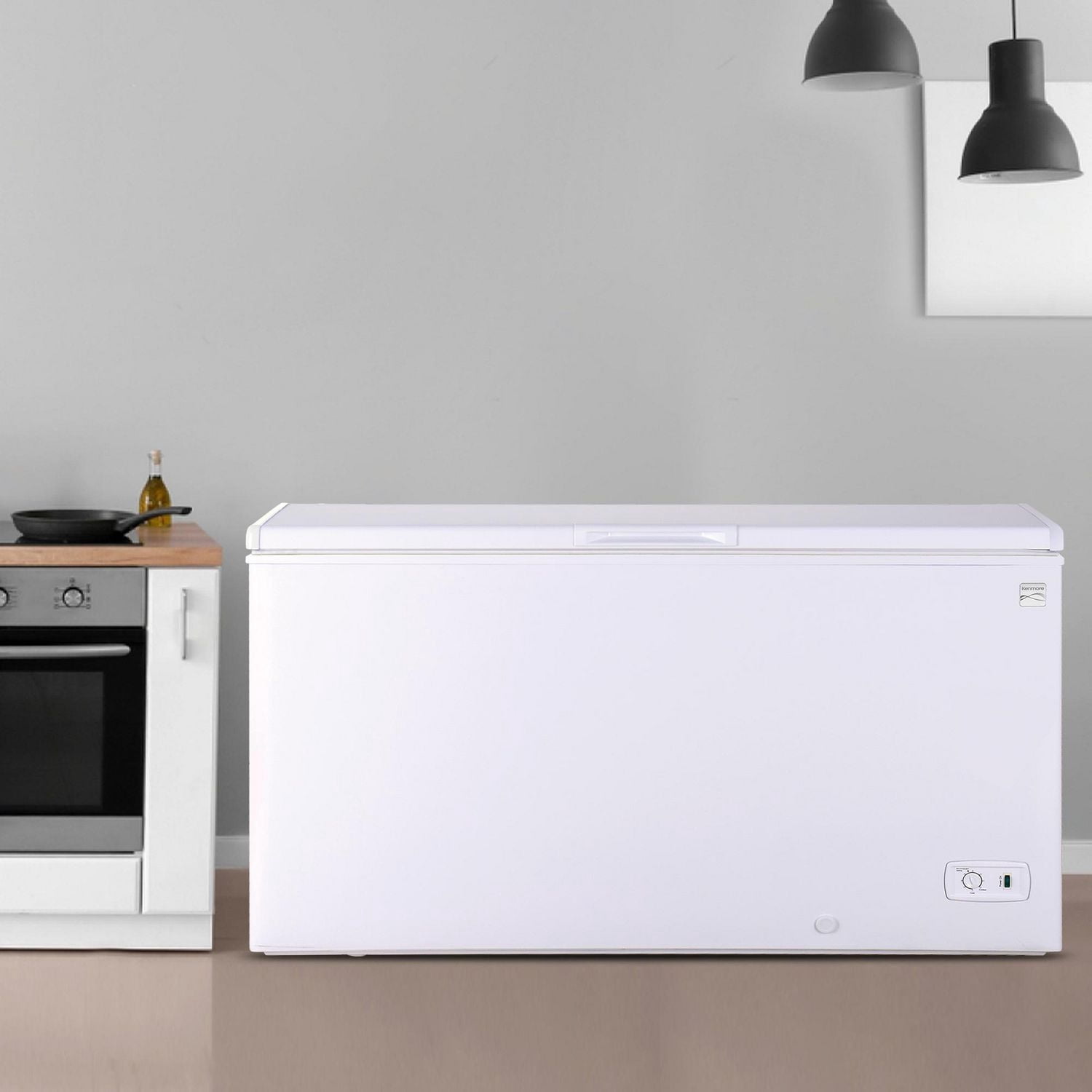Kenmore 14.6 Cu. Ft Chest Freezer, 413L, Manual Defrost, Balanced Hinge Lid, Garage-Ready, White, Deep Freezer