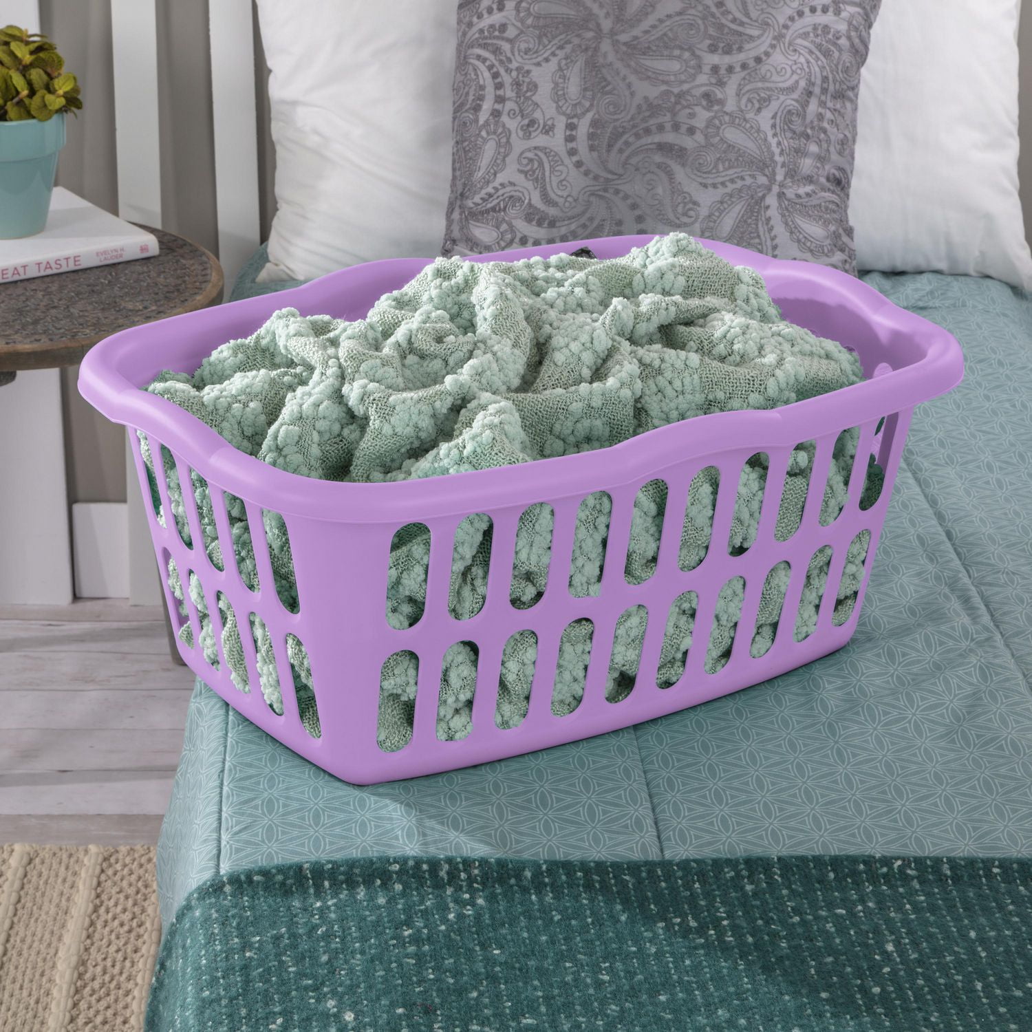 Sterilite Panier à linge 53L - Lilas