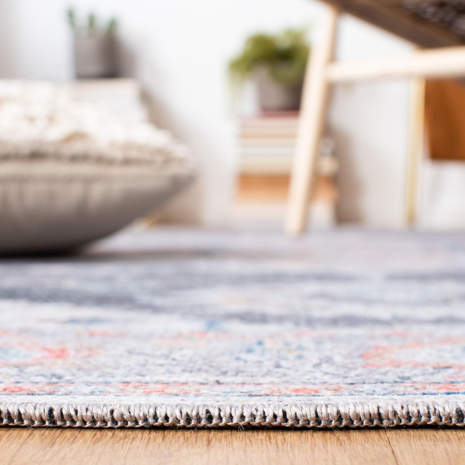 SAFAVIEH Serapi Flora Tapis Traditionnel
