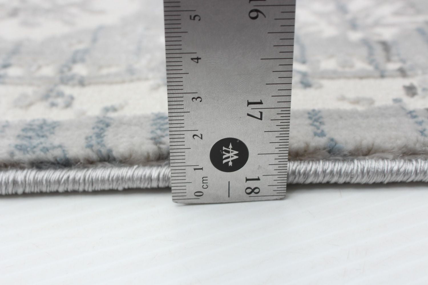 ECARPET Layla Cream, Grey Rug