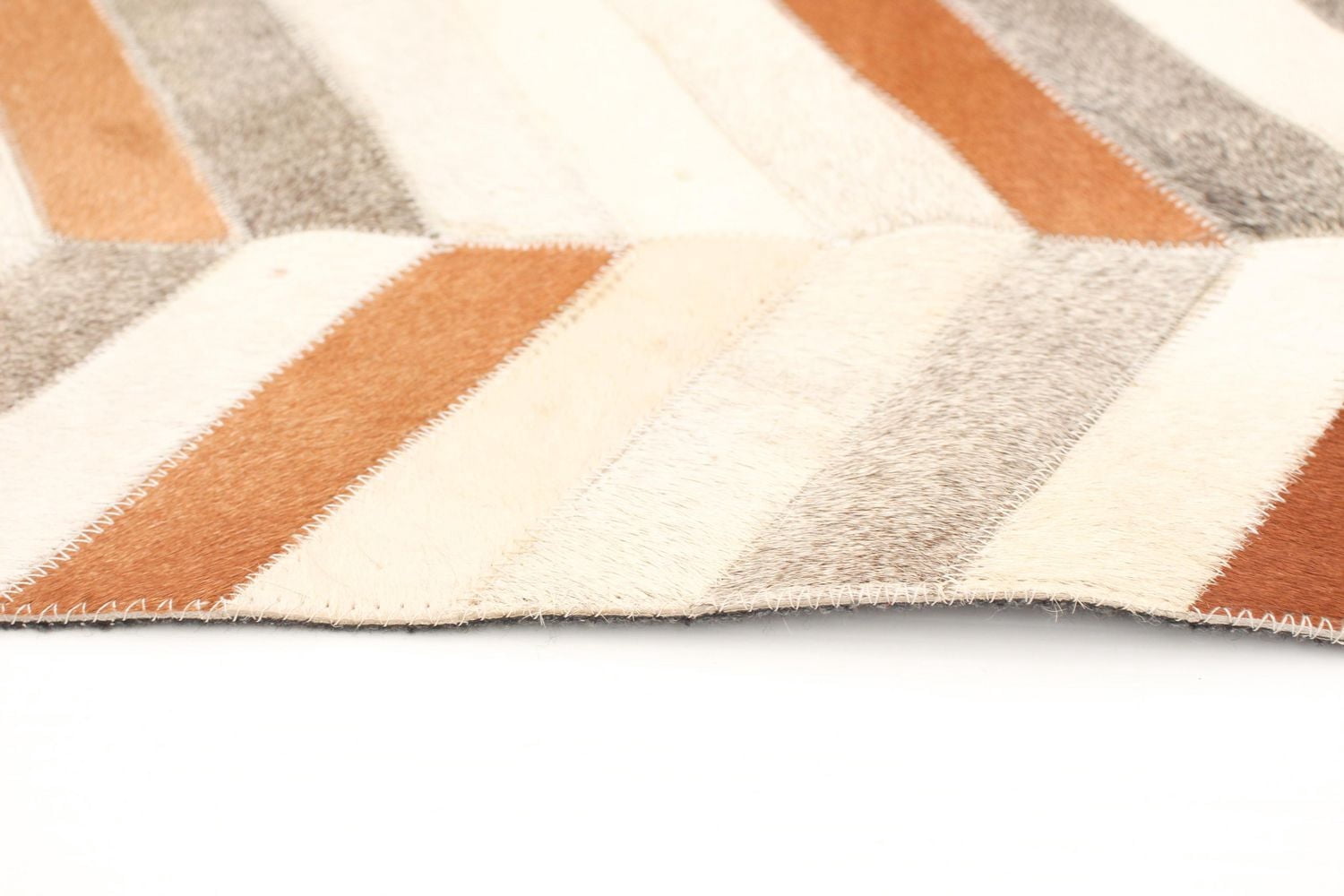 ECARPETGALLERY 4'8" x 6'7" Contemporary Cowhide Patchwork Handmade Area Rug for Living Room, Dining Room and Bedroom Brown
