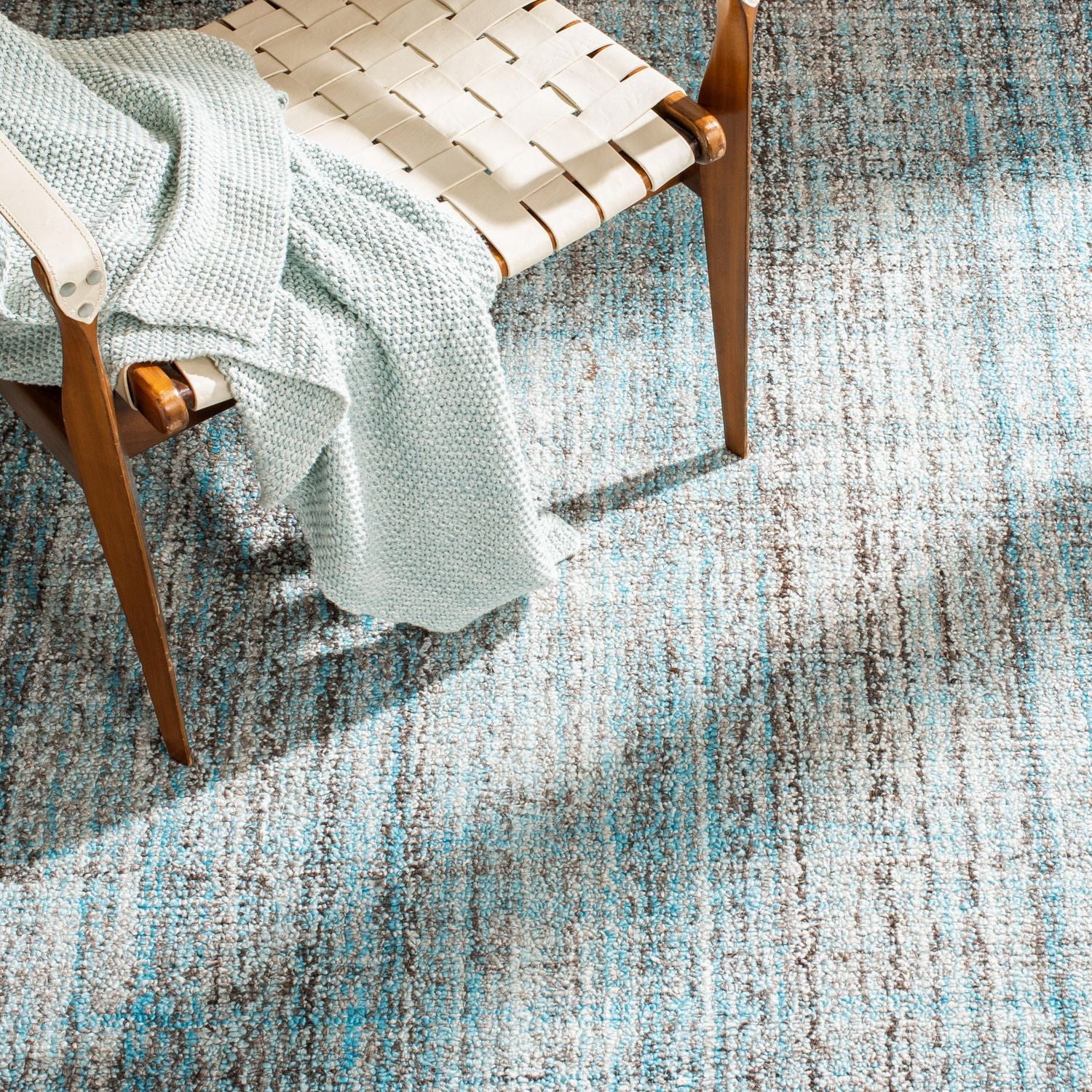 SAFAVIEH Abstract Bailey Striped Area Rug