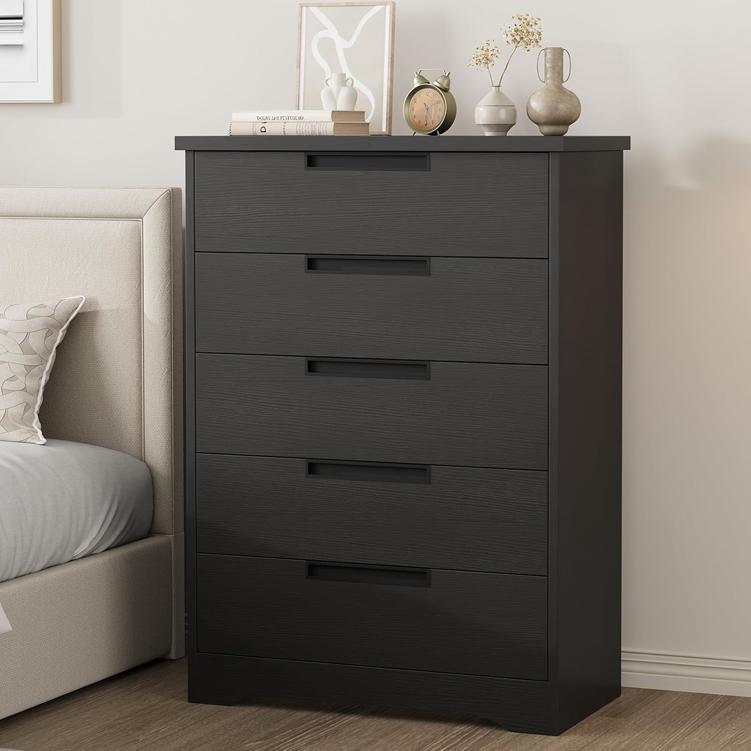 5 Drawer Dresser for Bedroom, Black 5 Chest of Drawers with Embedded Handles, Wooden Dresser Organizer for Living Room, Nursery, Hallway and Entryway