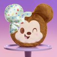 thumbnail image 2 of Peluches parfumée Squeeze-A-Munch Grande Disney Munchlings - Mickey Mouse, 2 of 6