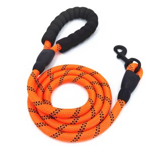 ft. reflective dog leash, durable, with comfortable padded handle, strong traction, roll-up dog leash, non-slip handle, suitable for large and medium-sized pets