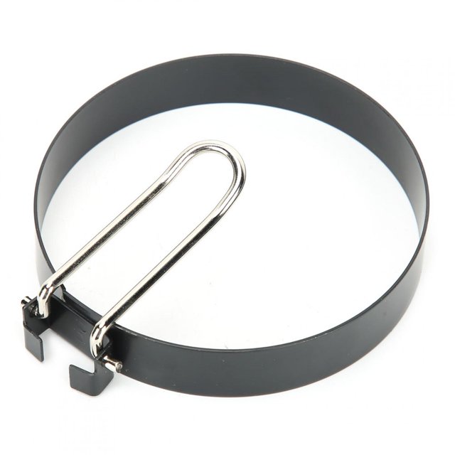 Ccdes 2 Pcs Moule Rond Antiadhésif en Acier Inoxydable pour Poêles à Frire. l'Image Montre un Seul Moule Circulaire Noir pour Frire les Oeufs avec une Poignée Pliable Isolée en Acier Inoxydable. Conçu pour Faire des muffins aux Oeufs, des mini Crêpes et des Oeufs Frits, Il Présente une surface Antiadhésive pour un Démoulage et un Nettoyage Faciles. Fabriqué en Acier Inoxydable de Qualité Alimentaire, Il Est durable, Résistant à la Chaleur et Convient à une Utilisation Répétée dans la Cuisine.