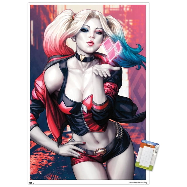 DC Comics - Harley Quinn - Affiche Murale Kiss, 14,725 Pouces x 22,375 Pouces Mettant en Vedette une illustration Détaillée de Harley Quinn en Veste Courte Rouge et Noire et des shorts Assortis avec une Boucle de Ceinture Étoile, Soufflant un Baiser avec un Symbole de Diamant Rose Lumineux Près de Sa Main, sur un Fond Urbain Abstrait, Convient à la Déco de la Maison Ou à la Décoration de Fête.