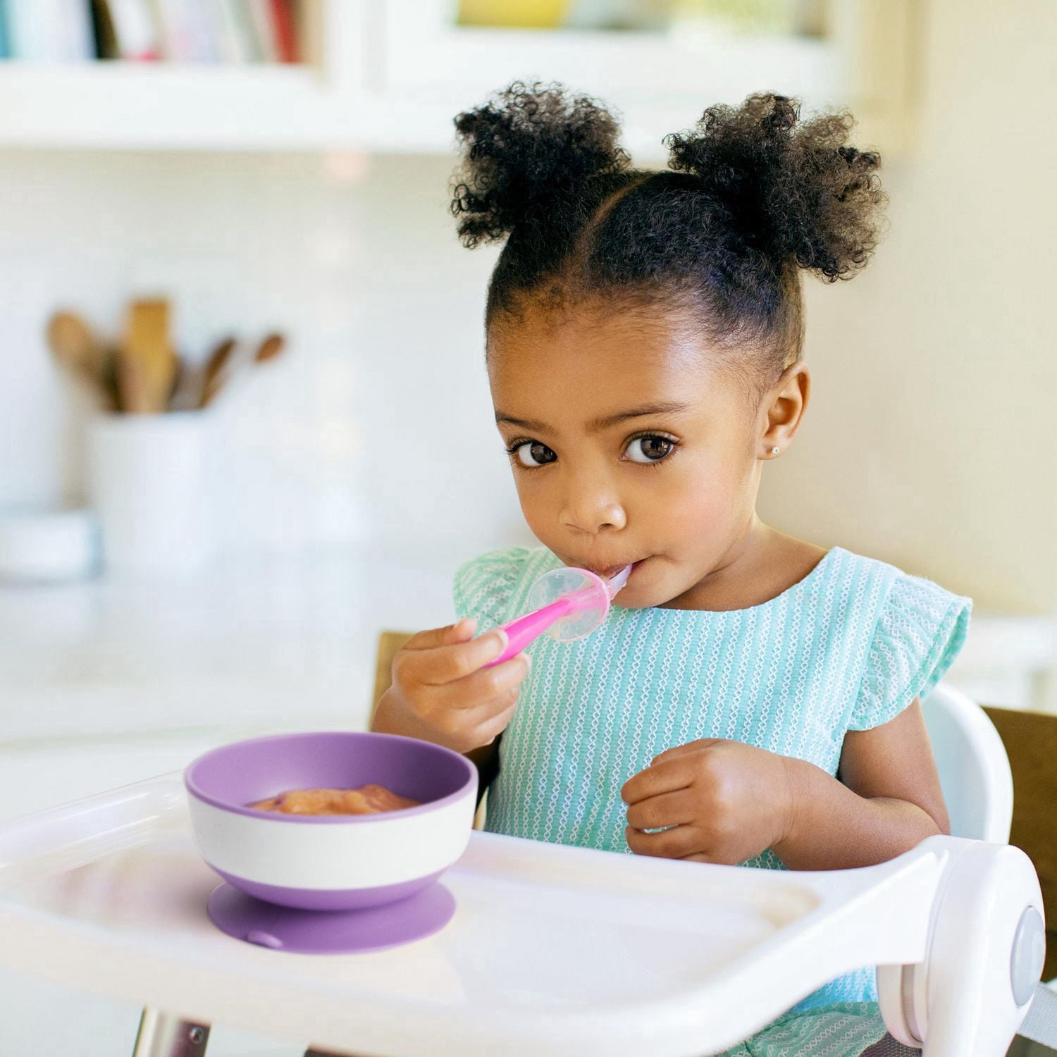 Munchkin Stay Put Suction Bowl, Includes Strong Suction Base and Quick-Release Tabs, Microwave Safe and BPA-Free, 3 Pack