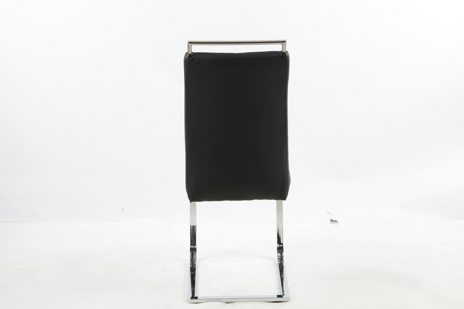 Chaises de salle à manger Aerys Max en PU noir (ensemble de 4)