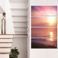 thumbnail image 1 of Impression sur Toile Bord de Mer Teinté Violet au Coucher du Soleil, 1 of 3