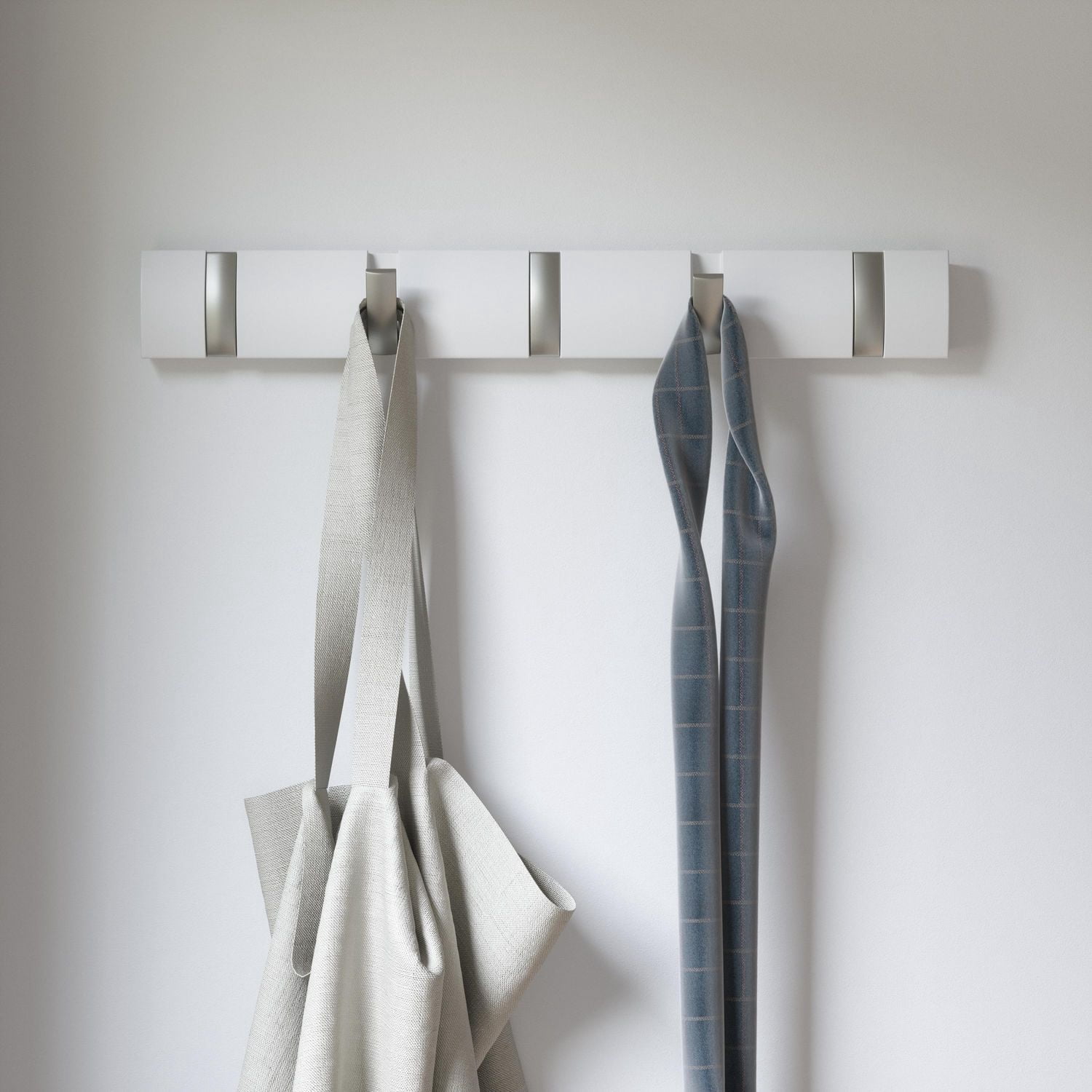 Umbra Flip 5 Wall Mounted Hook