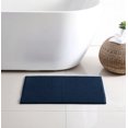 thumbnail image 1 of Tapis de bain en forme de nouille, 1 of 3