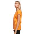 thumbnail image 5 of Build Your Brand T-Shirt à Épaules Étendues pour Femmes, 5 of 5