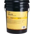thumbnail image 1 of Shell Huile 550045425 Huile-Tellus Hydraulc S2 M32 5ga, 1 of 4