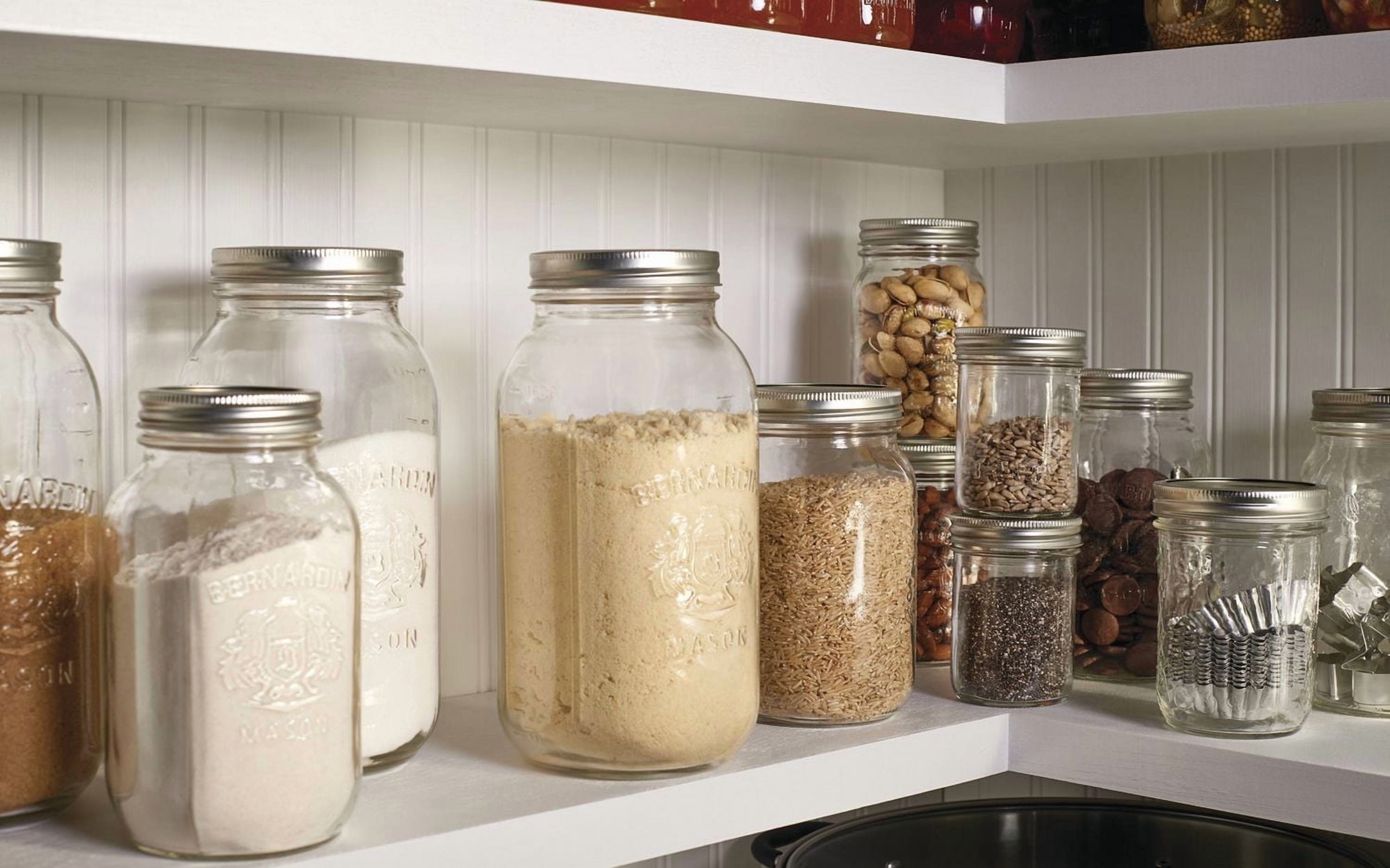 Bernardin Smooth-Sided Mason Jars, Regular Mouth, 250 mL, 12 Count