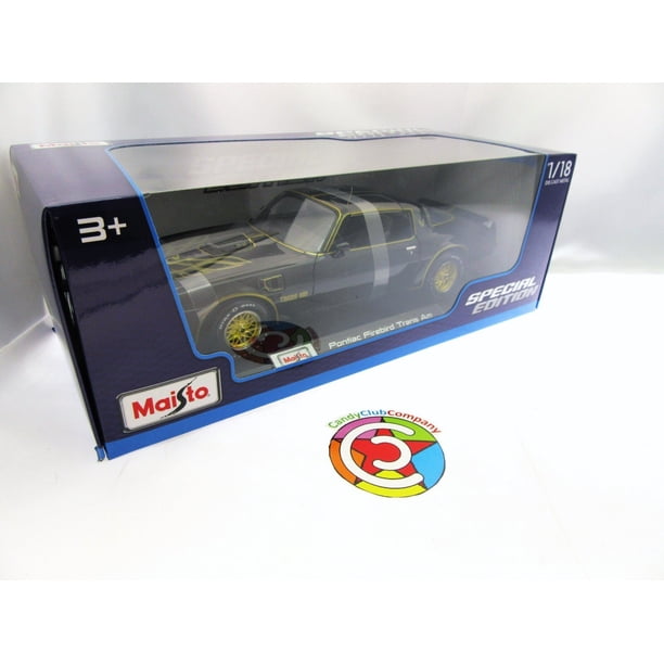 Pontiac Firebird Trans Am Black & Gold 1:18 Metal Die Cast Car