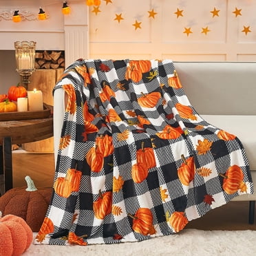 TopLLC Couverture Jetée d'Halloween, Couverture en Molleton Flanelle 30"x40 Pouces Citrouilles Érable à Carreaux Peluche, Douce Légère Agréable pour la Peau Couverture Jetée Décorative d'Automne pour Canapé Sofa Lit Extérieur