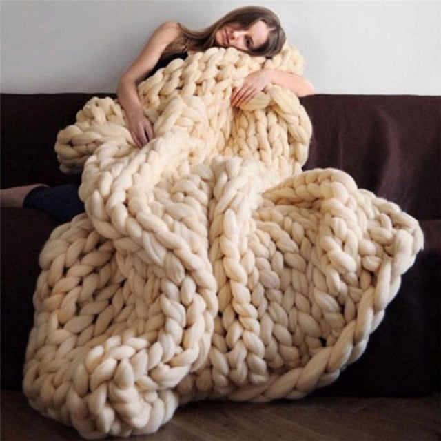 Chunky Knit Blanket Merino Wool Hand Made Throw by Lucoss, crafted with oversized braided acrylic fibers in beige. This soft, breathable, and hypoallergenic throw blanket is perfect for autumn and winter use. Suitable for boho bedroom decor, home decor, or as a cozy gift.