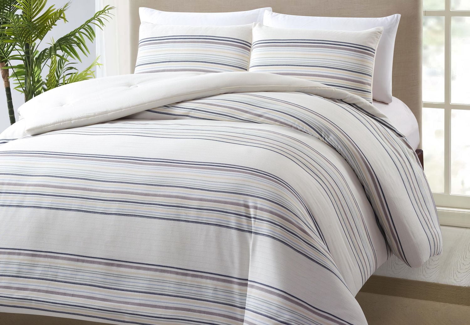 Better Homes & Gardens Comforter Set