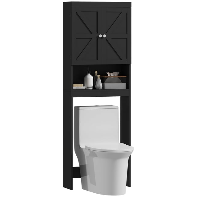 HOMCOM Armoire de Rangement au-Dessus de la Toilette avec Portes de Grange et Tablette Ouverte en Noir. Comprend une Armoire à 2 Niveaux avec des Portes de Style Grange et une Tablette Ouverte pour le Rangement. Conçue pour s'Adapter au-Dessus de la Plupart des Toilettes avec un Espace Inférieur de 21,7 Pouces par 7,5 Pouces par 33,1 Pouces. Fabriquée en MDF Verni pour la Durabilité, avec une Barre Croisée Ajustable pour Éviter les Tuyaux. Comprend une Quincaillerie Anti-Basculement pour la Sécurité.