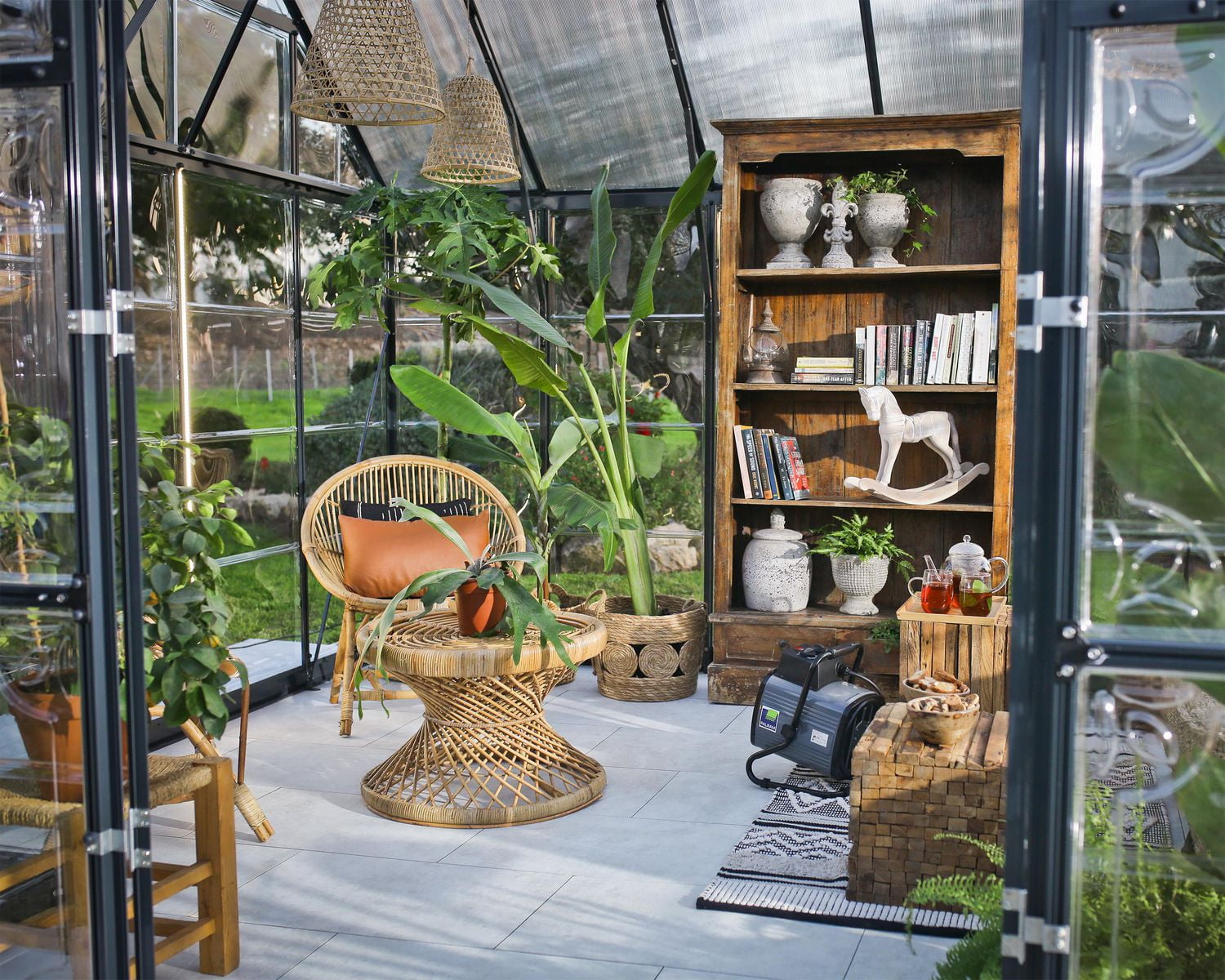 Victory Orangery Serre de 10 pi x 12 pi Canopia by Palram