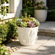 EGNMCR Double Layer Butterflies Patterned Hollow-Out Planter And Plastic Embossed Flower Pot For Gardening Plants And Green Plastics plant pots