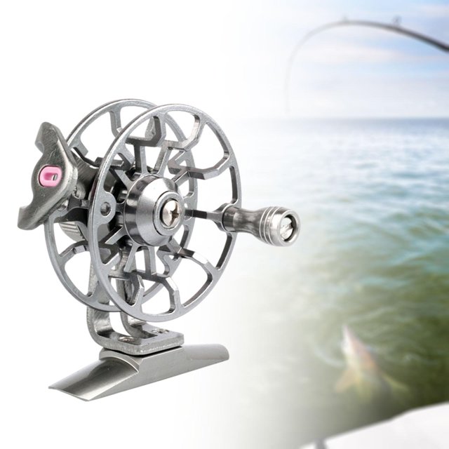 DYNWAVECA Moulinet de Pêche sur Glace Accessoires de Pêche Multi-Usage Robuste Main Droite Alliage d'Aluminium pour Pêche en Rivière Roche Pêche en Eau Salée Pêche en Plage