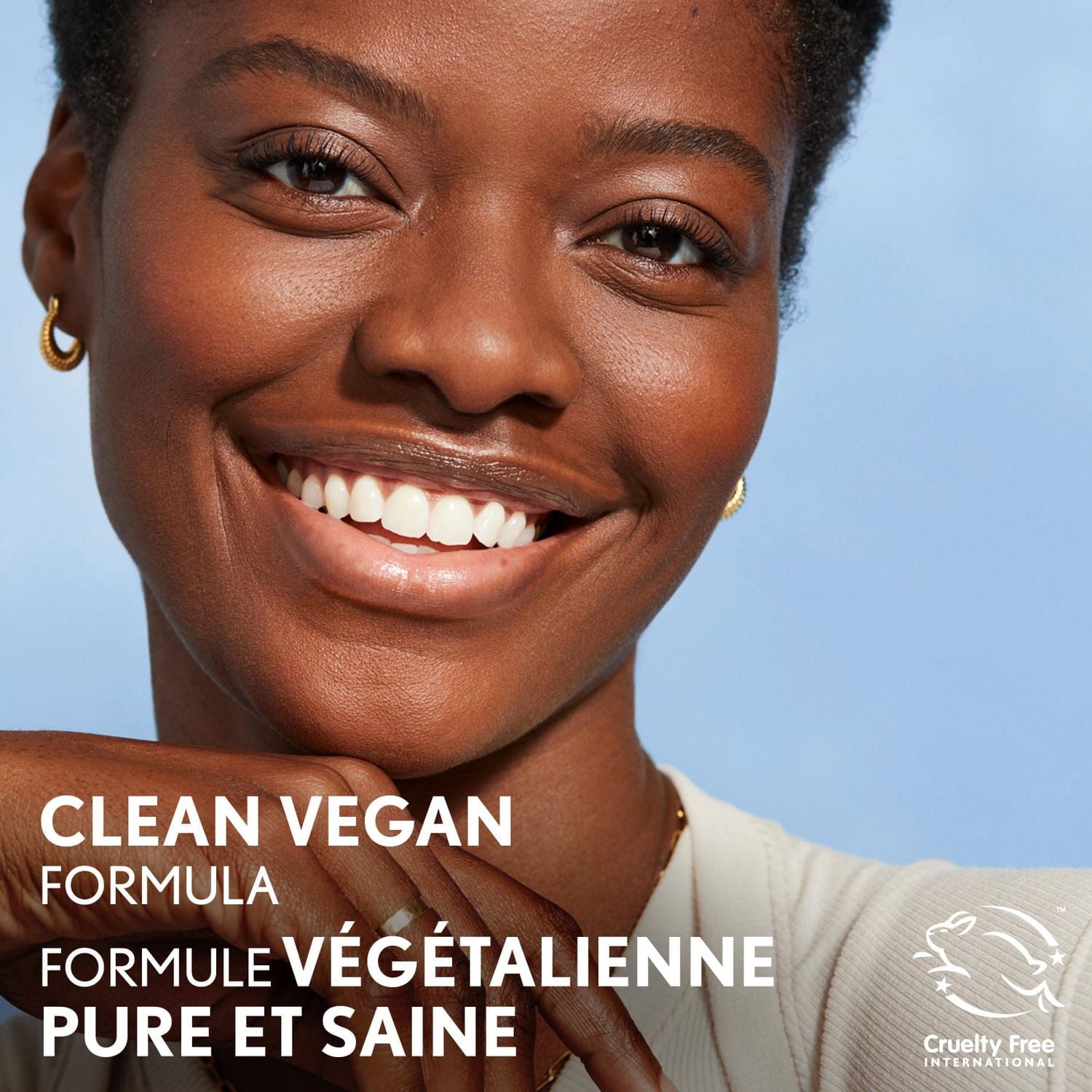 COVERGIRL Clean Invisible Poudre pressée légère, respirante, formule végétalienne, sans talc ni parfum