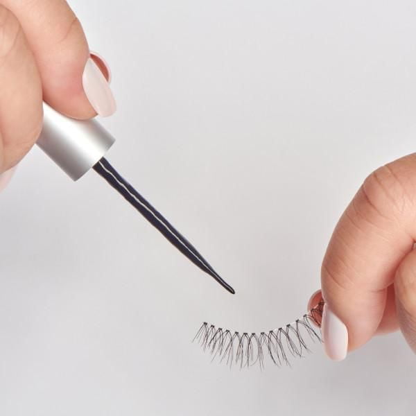 KISS Super Stick Tenue Prolongée de 5 Jours Colle pour Cils en Bande, 4,8 g Noir