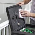 thumbnail image 2 of Step2 Atherton – Poubelle d'extérieur classique blanche pour terrasse, 2 of 9