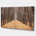 thumbnail image 2 of Route Jaune à Travers la Forêt d'Automne - Art Moderne sur Toile de Forêt, 2 of 3